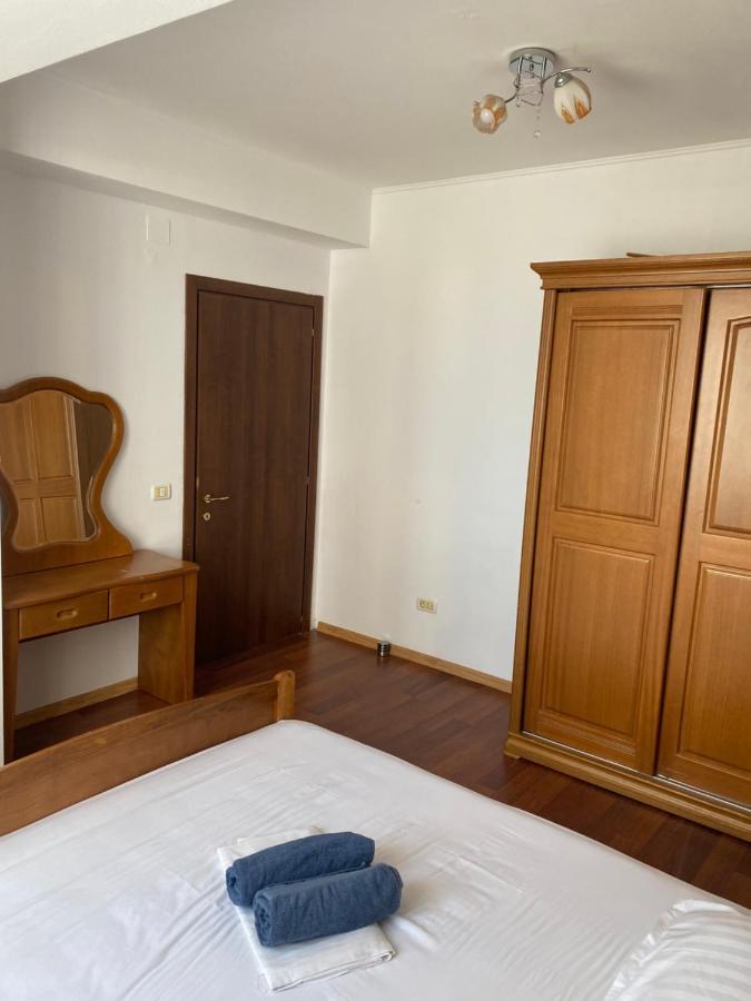 Virgo Apartaments Summer Land Mamaia Exteriör bild