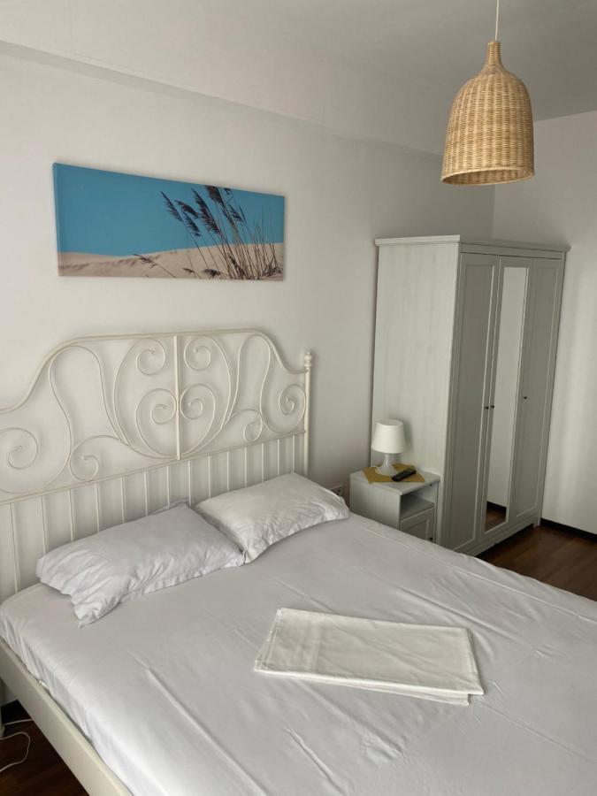 Virgo Apartaments Summer Land Mamaia Exteriör bild